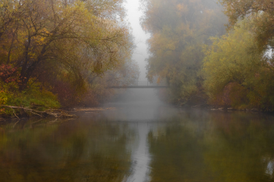 Herbststimmung Brücke im Nebel